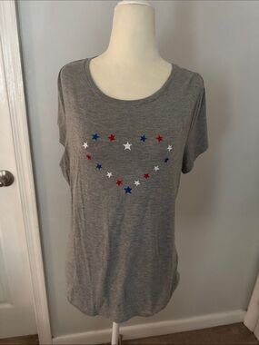 Gray Short-Sleeve Tee with Red, White & Blue Star Heart